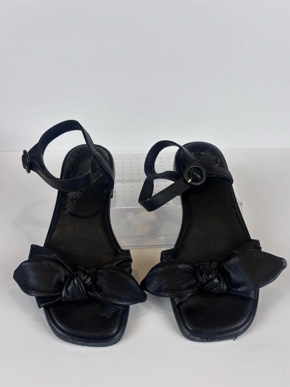 Ted Baker London Halah Black Leather Bow Flat Sandals Sz 6